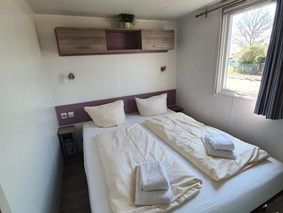 Luxuscamping - Preisniveau: günstig - Lüneburger Heide - Zimmer 1 - Campingplatz "Auf dem Simpel" Mobilheime auf Campingplatz "Auf dem Simpel"