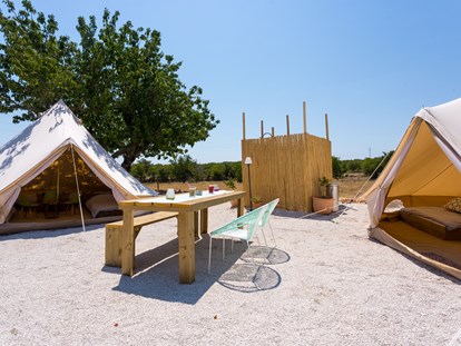 Luxuscamping - Gartenmöbel - Gornji Humac - Bell-zelten - Boutique camping Nono Ban Boutique camping Nono Ban