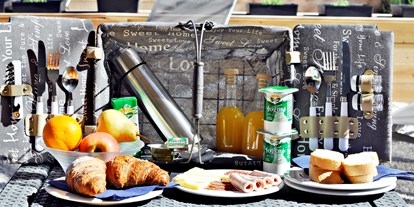 Luxuscamping - Art der Unterkunft: Mobilheim - Rovinj - Breakfast - picnic basket includeed in price (B&B suite) - B&B Suite Mobileheime für 2 Personen mit eigenem Garten B&B Suite Mobileheime für 2 Personen mit eigenem Garten