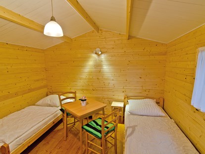 Luxuscamping - Heizung - Ostseeküste - Campingpl. NATURCAMP Pruchten Blockhütten