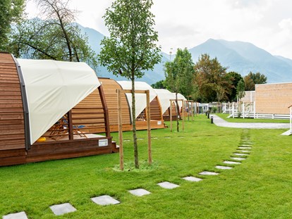 Luxuscamping - Terrasse - Schweiz - Campofelice Camping Village Igloo Tube auf Campofelice Camping Village