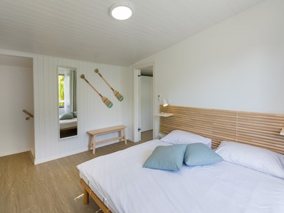 Luxuscamping - Preisniveau: gehoben - Schweiz - Campofelice Camping Village Châlet al Porto auf Campofelice Camping Village