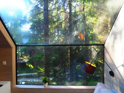 Luxuscamping - Art der Unterkunft: Baumhaus - Kvarner - Wohnzimmer  - ansicht - Plitvice Holiday Resort Holzhaus auf Plitvice Holiday Resort