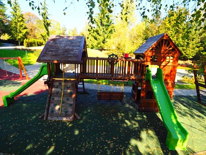 Luxuscamping - WC - Kvarner - Spielplatz - Plitvice Holiday Resort Holzhaus auf Plitvice Holiday Resort