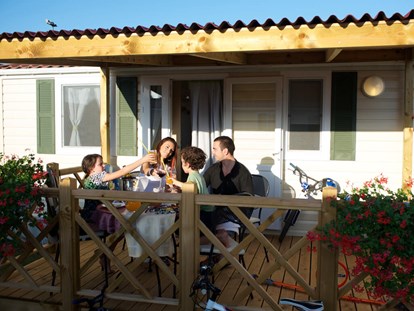 Luxuscamping - Preisniveau: gehoben - Novigrad - Campingplatz Aminess Sirena - Meinmobilheim Sirena Classic auf dem Campingplatz Aminess Sirena