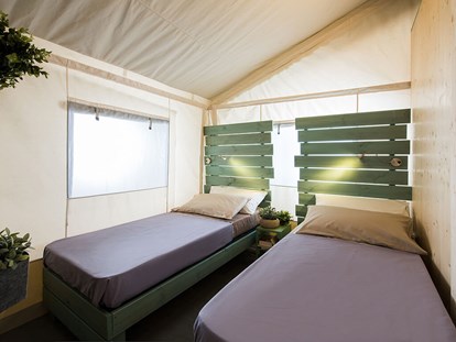 Luxuscamping - WC - Vabriga - Boutique Campingplatz Santa Marina - Meinmobilheim Premium Three Bedroom Glampingzelt auf dem Boutique Campingplatz Santa Marina