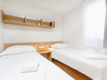 Luxuscamping - Unterkunft alleinstehend - Rovinj - Campingplatz Polari - Meinmobilheim Premium auf dem Campingplatz Polari