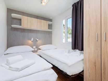Luxuscamping - Unterkunft alleinstehend - Rovinj - Campingplatz Veštar - Meinmobilheim Oasis Family auf dem Campingplatz Veštar