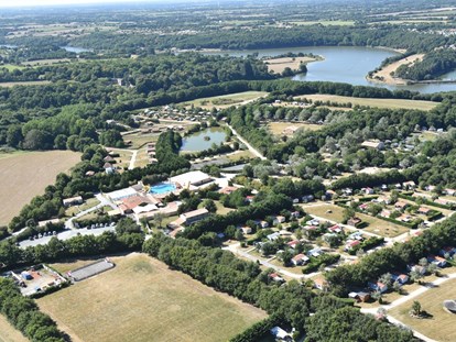 Luxuscamping - Preisniveau: moderat - Pays de la Loire - Camping Village de La Guyonniere Woody Lodge auf Camping Village de La Guyonniere