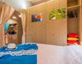 Glampingunterkunft: Safarizelt 6 Personen 3 Zimmer Badezimmer von Vacanceselect auf Camping Bi Village