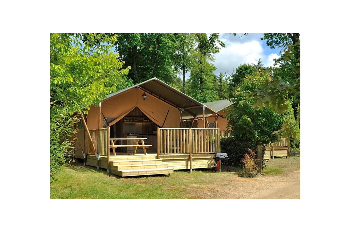 Glamping: Camping Domaine des Ormes - Vacanceselect