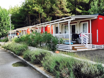 Luxuscamping - Luxusmobilheim von Gebetsroither am San Marino Camping Resort